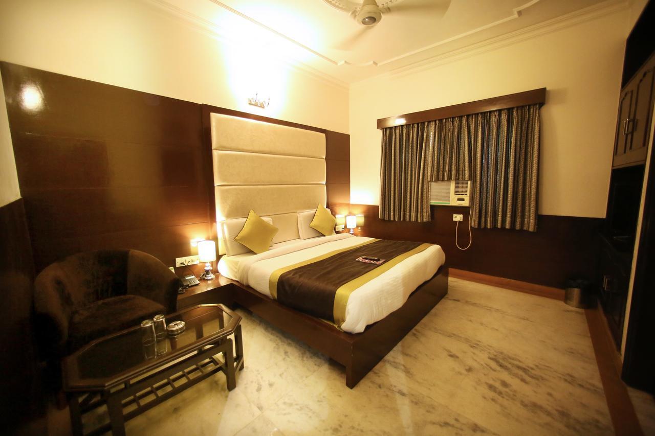 Hotel Aero Star Near Delhi Airport نيودلهي المظهر الخارجي الصورة