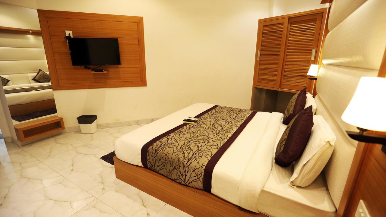 Hotel Aero Star Near Delhi Airport نيودلهي المظهر الخارجي الصورة
