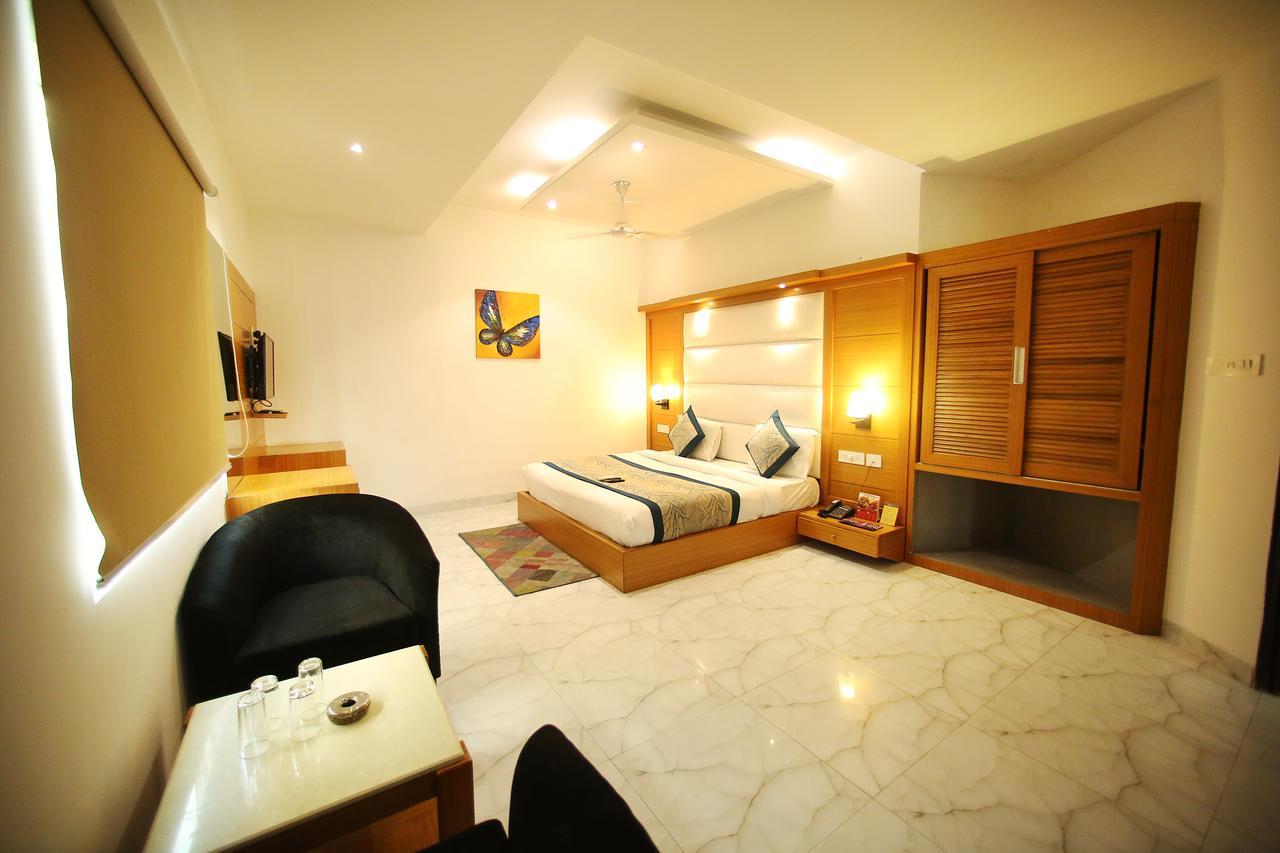 Hotel Aero Star Near Delhi Airport نيودلهي المظهر الخارجي الصورة