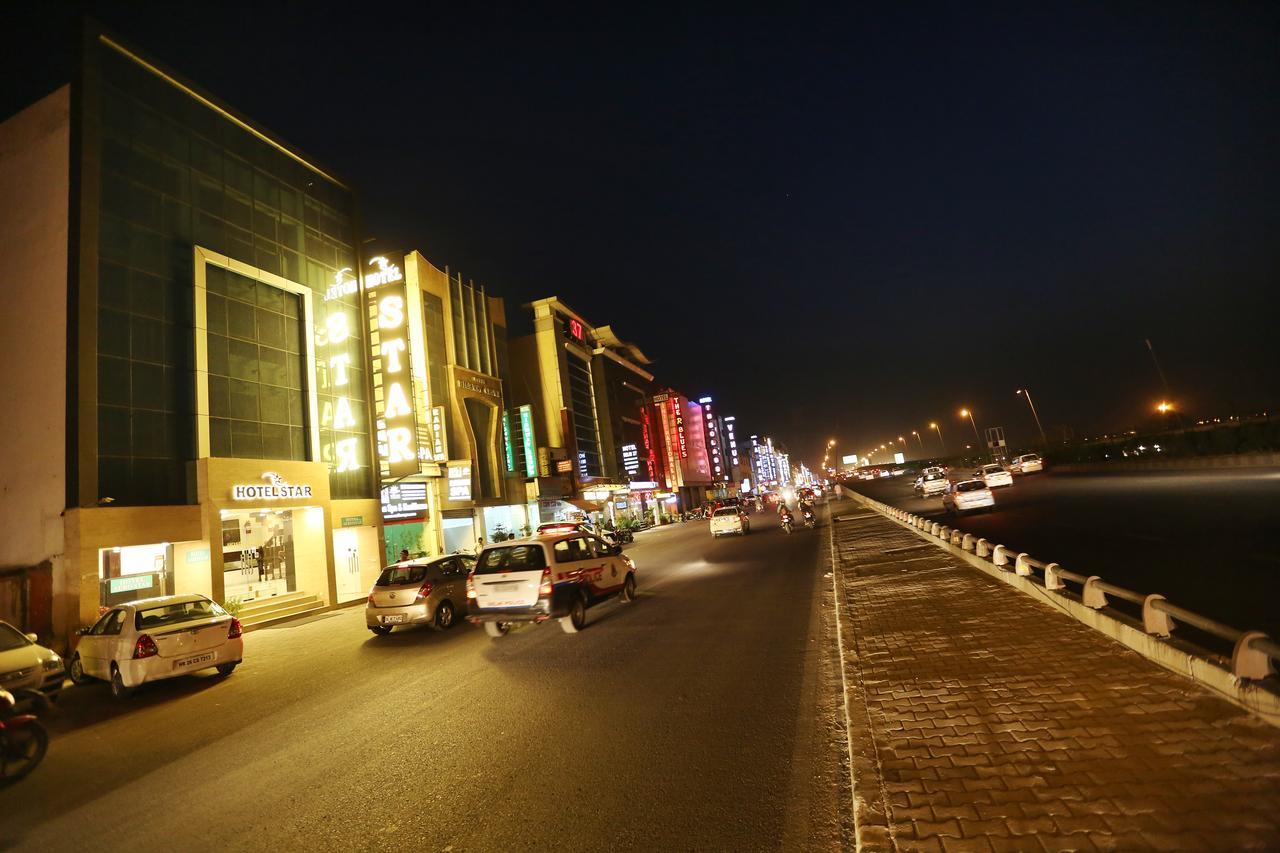 Hotel Aero Star Near Delhi Airport نيودلهي المظهر الخارجي الصورة
