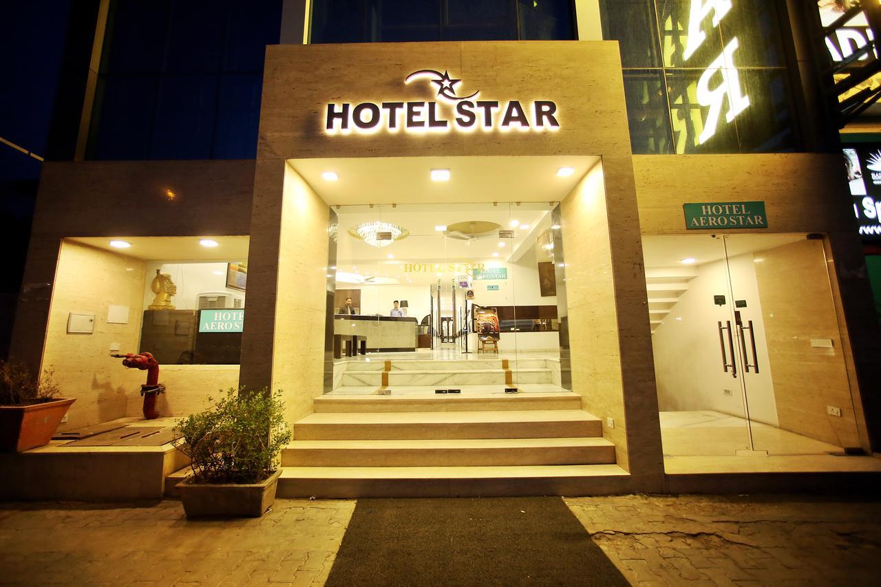 Hotel Aero Star Near Delhi Airport نيودلهي المظهر الخارجي الصورة