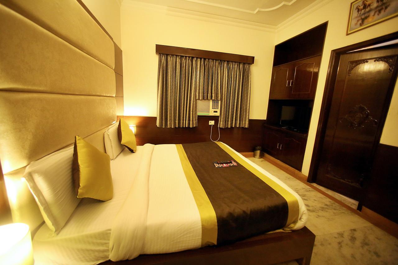 Hotel Aero Star Near Delhi Airport نيودلهي المظهر الخارجي الصورة
