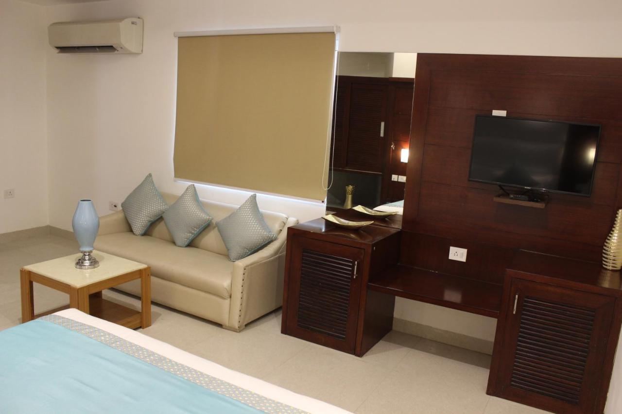 Hotel Aero Star Near Delhi Airport نيودلهي المظهر الخارجي الصورة