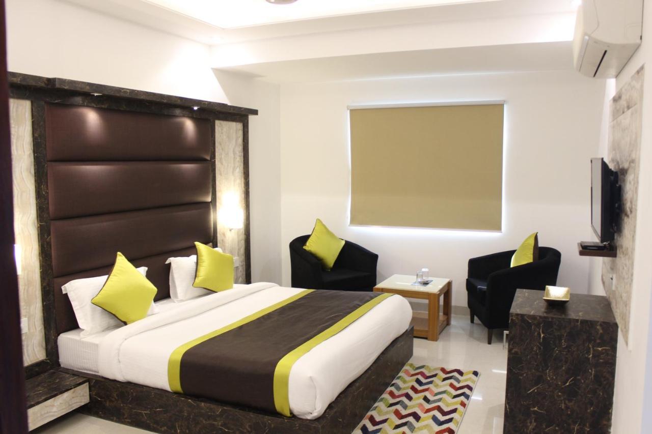 Hotel Aero Star Near Delhi Airport نيودلهي المظهر الخارجي الصورة