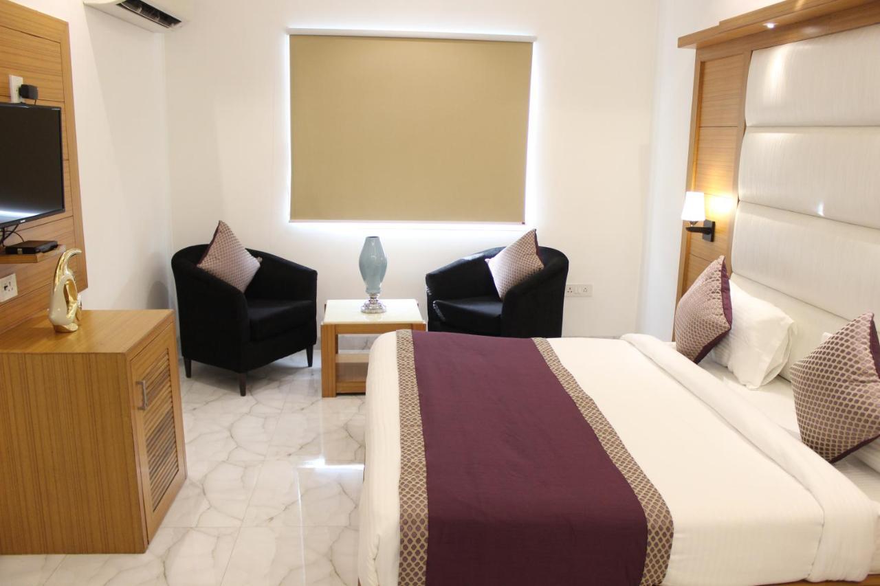 Hotel Aero Star Near Delhi Airport نيودلهي المظهر الخارجي الصورة