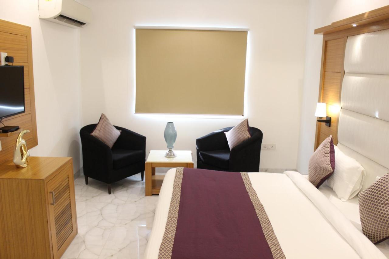 Hotel Aero Star Near Delhi Airport نيودلهي المظهر الخارجي الصورة
