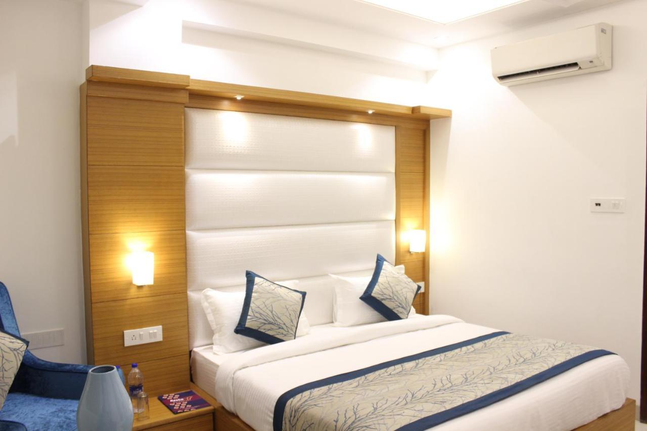 Hotel Aero Star Near Delhi Airport نيودلهي المظهر الخارجي الصورة