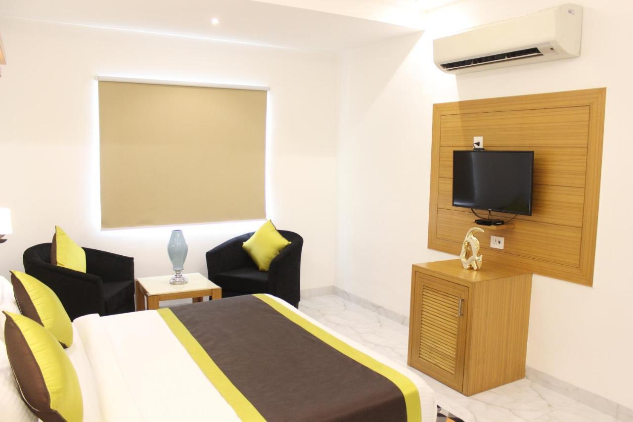 Hotel Aero Star Near Delhi Airport نيودلهي المظهر الخارجي الصورة