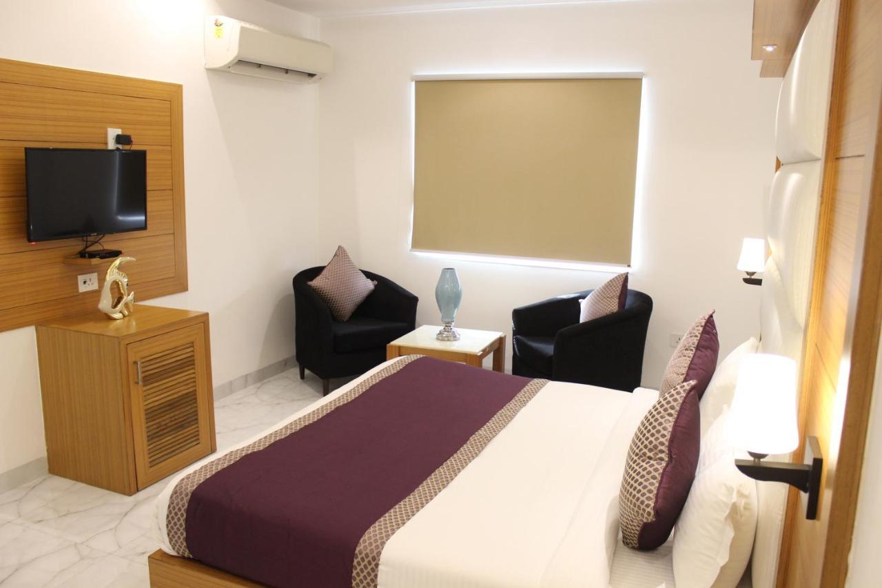 Hotel Aero Star Near Delhi Airport نيودلهي المظهر الخارجي الصورة